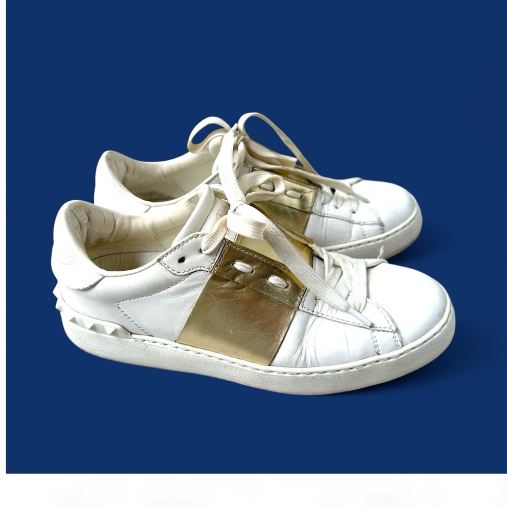 Valentino Garavani White & Gold Rockstud Sneakers Made in Italy - Picture 11 of 16